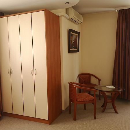 Venice Apartments โซเฟีย ภายนอก รูปภาพ